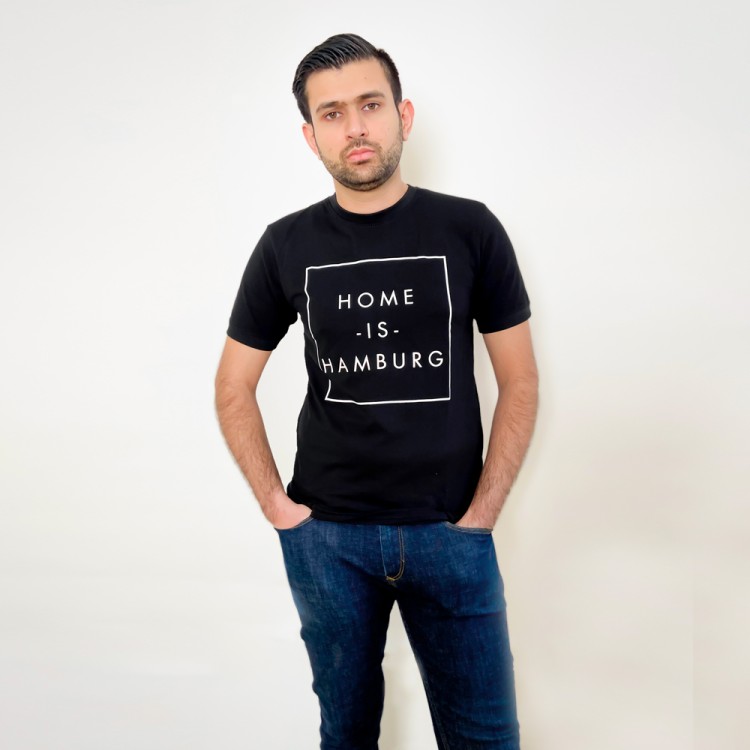 HOME IS HAMBURG BOX T-SHIRT - BLACK